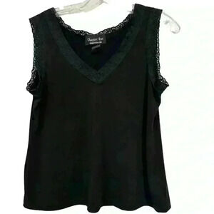 CHAPTER ONE V-NECK LACE CAMI W/ STETCH SIZE L